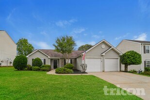 9728 Avensong Crossing Dr in Charlotte, NC - Building Photo