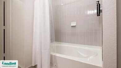 12020 Brush Hl Rd in Wildwood, FL - Foto de edificio - Building Photo