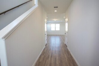 6232 Mary Lewis Dr in Austin, TX - Building Photo - Building Photo