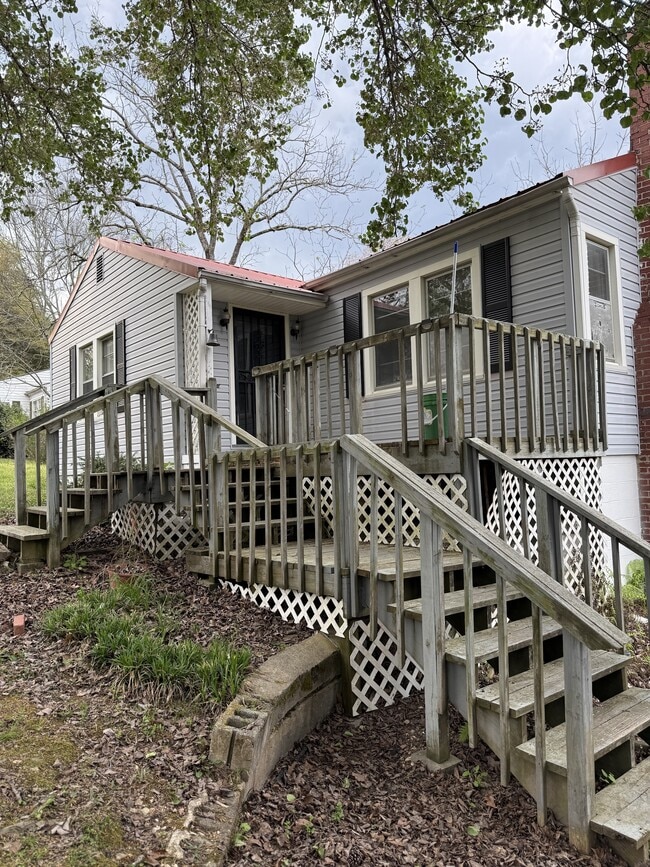 property at 5046 Bearden Rd