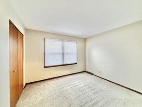 1922 N Randall Ave in Janesville, WI - Building Photo - Building Photo