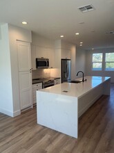 345 Semillon Ln in Santa Rosa, CA - Building Photo - Building Photo