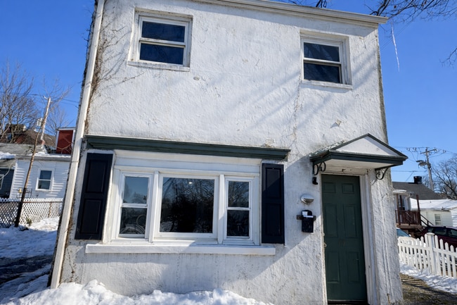 75 Reiker Ave in Lancaster, PA - Building Photo - Building Photo