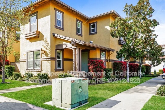 1553 Bonanza Ln in Folsom, CA - Building Photo - Building Photo