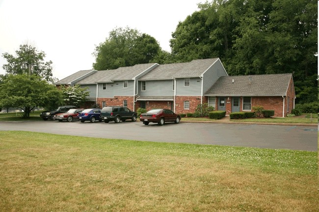 Brandy Spring Apartments in Mercer, PA - Foto de edificio - Building Photo