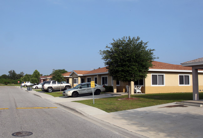 Manatee Village in Ruskin, FL - Building Photo - Building Photo