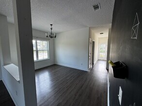 333 Grayson Ave in Hinesville, GA - Building Photo - Building Photo