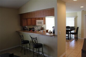 10309 Avelar Ridge Dr in Riverview, FL - Building Photo - Building Photo