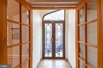 2135 S 16th St in Philadelphia, PA - Building Photo - Building Photo