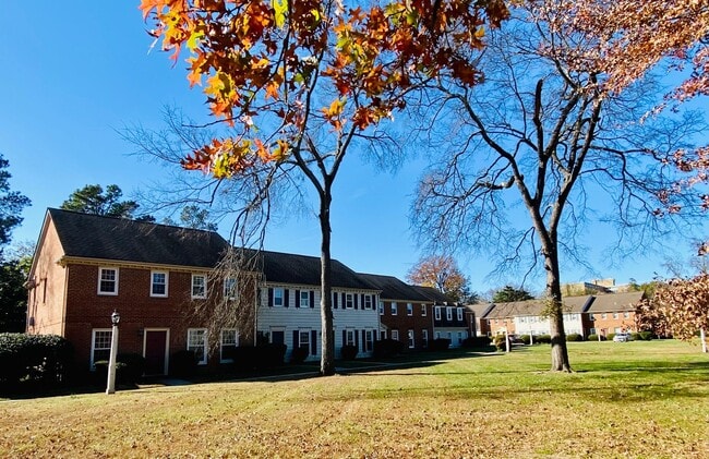 3810 Hermitage Rd in Richmond, VA - Building Photo - Building Photo