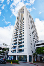 Kauhale Kaka'ako in Honolulu, HI - Building Photo - Building Photo