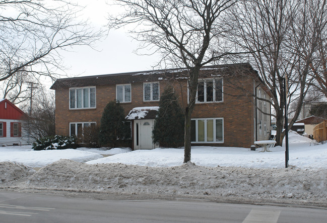 Kelly Apartments in St. Louis Park, MN - Building Photo - Building Photo