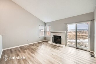 18343 E Union Dr in Aurora, CO - Building Photo - Building Photo