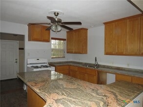 2116 W Avenue D in Temple, TX - Building Photo - Building Photo