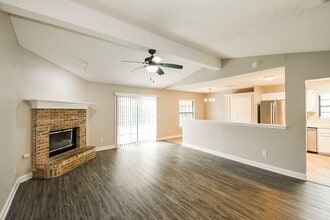 2877 Tuscarora Tr in Middleburg, FL - Building Photo - Building Photo