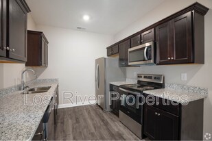 4496 Wilford Ln in Bowling Green, KY - Building Photo