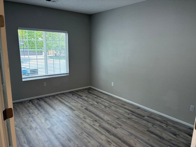 357 Ivory Cir in Aurora, CO - Building Photo - Building Photo