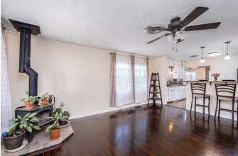 1505 Thayer Dr in Richland, WA - Foto de edificio - Building Photo