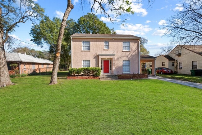 property at 2917 Iola St