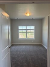 4260 Vulcan Creek Dr, Unit 308 in Loveland, CO - Foto de edificio - Building Photo