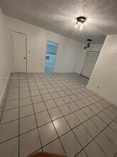 7155 Rue Notre Dame in Miami Beach, FL - Building Photo - Building Photo