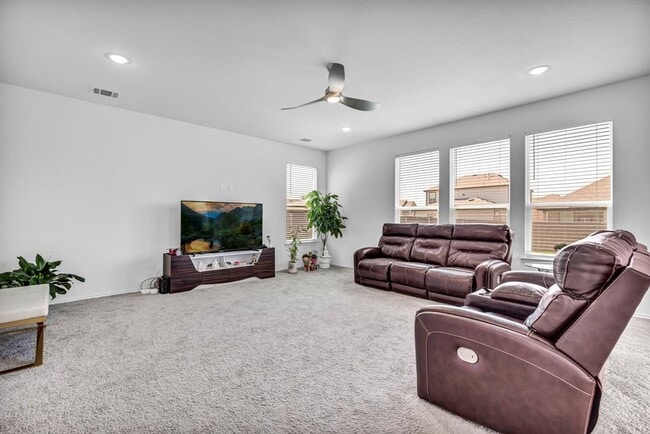 232 Bougainvillea Lp in Georgetown, TX - Building Photo - Building Photo