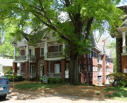 1 Bedroom Bedford Pine Apartments For Rent Atlanta Ga Page 2 Of 4 873 Charles Allen Dr Apartments