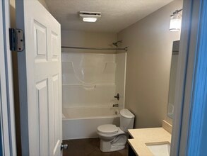 11631 Mcfarland in Carbondale, IL - Building Photo - Building Photo