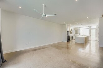 2513 Philomena St in Austin, TX - Building Photo - Building Photo