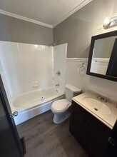 11 Hissrich St in Sauget, IL - Building Photo - Building Photo