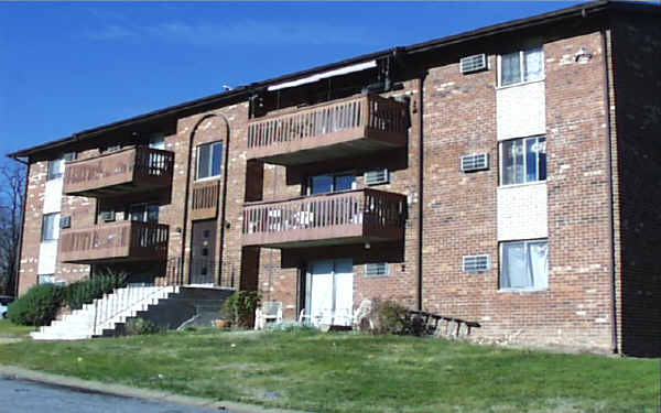 Chestnut Run Village Apartments in Wilmington, DE - Foto de edificio - Building Photo