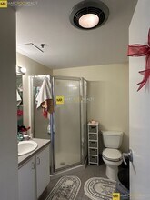 534 Commonwealth Ave in Boston, MA - Foto de edificio - Building Photo