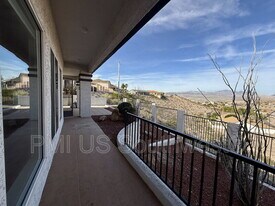 2917 Desert Vista Dr in Bullhead City, AZ - Building Photo