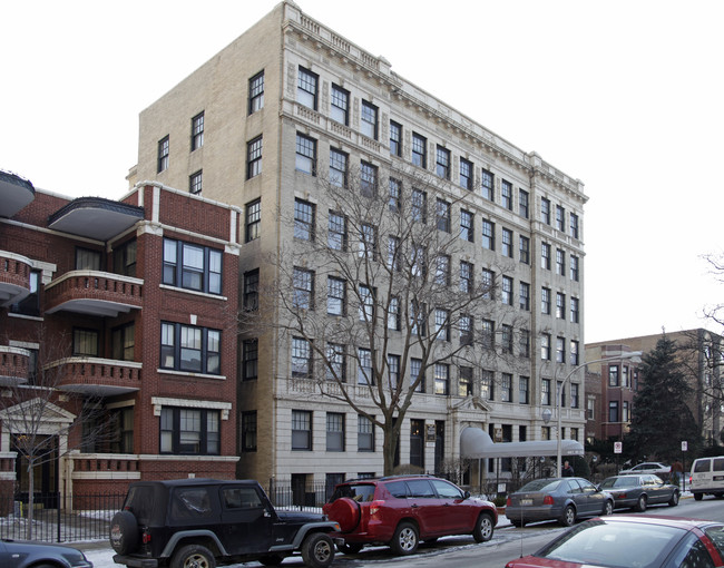 451 W Melrose St in Chicago, IL - Building Photo - Building Photo