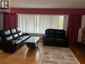 81 Glengarry Crescent in West Vancouver, BC - Building Photo - Building Photo