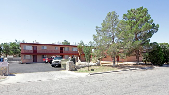 Rosemont Apartments in El Paso, TX - Foto de edificio - Building Photo
