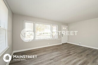 1224 Ashford Dr in St. Louis, MO - Building Photo - Building Photo