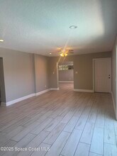304 Orange St in Melbourne Beach, FL - Building Photo - Building Photo