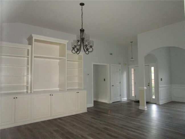 110 Saltcreek Point NE in Sugar Hill, GA - Building Photo - Building Photo
