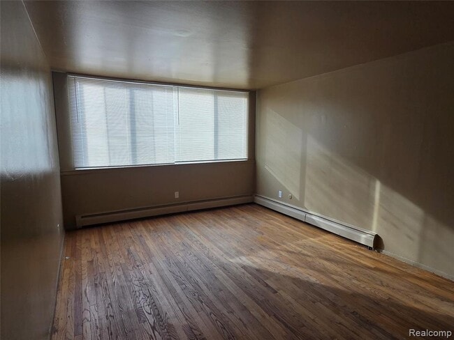 15080 Greenfield Rd in Detroit, MI - Building Photo - Building Photo