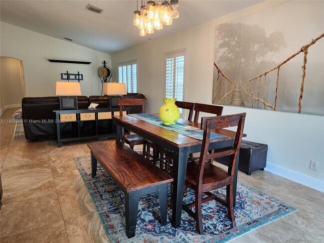 9871 Red Heart Ln in Tamarac, FL - Building Photo - Building Photo