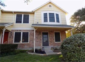 11901 Swearingen Dr in Austin, TX - Building Photo