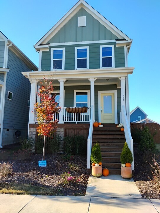 353 Wash Holw Dr in Wendell, NC - Building Photo