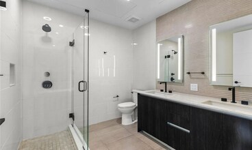 1901 Wazee St, Unit 519 in Denver, CO - Foto de edificio - Building Photo