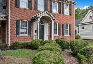 1206 Libbie Ave in Richmond, VA - Building Photo - Building Photo