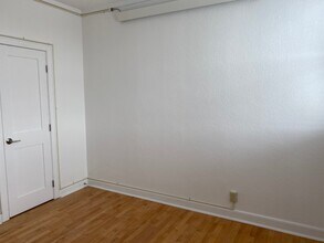 413 Main Ave, Unit 204 in Brookings, SD - Building Photo - Building Photo