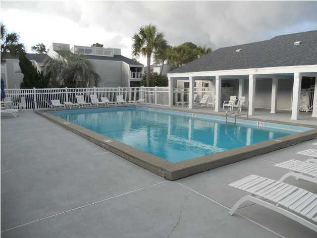 101 Old Ferry Rd in Shalimar, FL - Building Photo - Building Photo