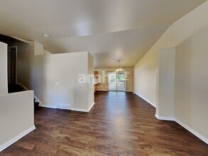 543 Canyon View Dr in Ogden, UT - Building Photo - Building Photo