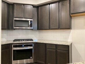 2405 Klamath Dr in Lewisville, TX - Building Photo - Building Photo