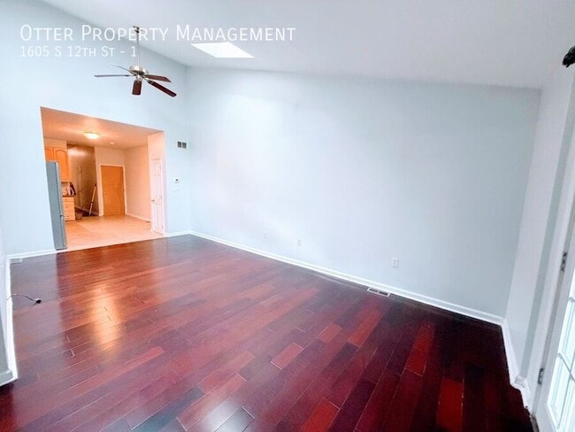 1605 S 12th St in Philadelphia, PA - Building Photo - Building Photo
